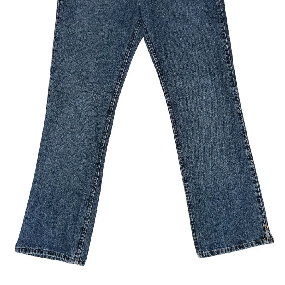 Wrangler Straight Leg Juniors Womens Jeans 11 12 32 Medium Wash Pockets Logo - Picture 4 of 8